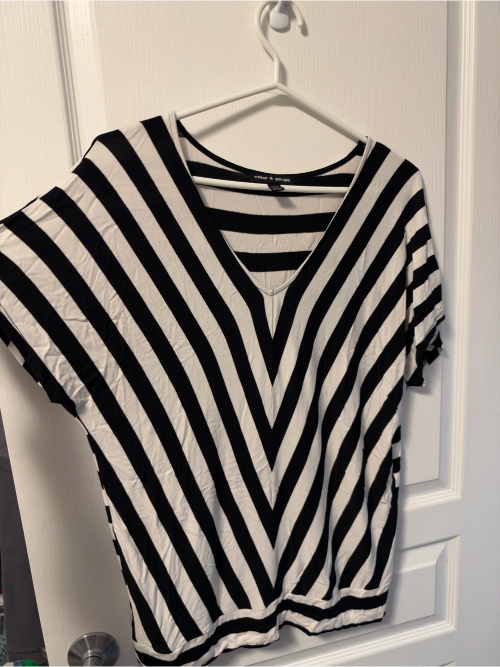 Cable & Gauge Black and White Striped V-Neck Short Sleeve Top